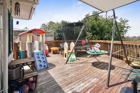 Photo of property in 8b Wiltshire Place, Te Puke, 3119