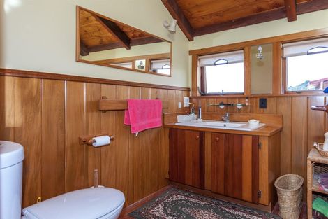 Photo of property in 111 Brook Place, Whangamata, 3620