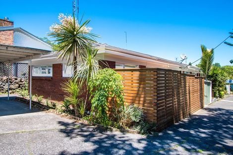 Photo of property in 1/62 Woodside Road, Mount Eden, Auckland, 1024
