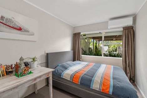 Photo of property in 3 Reynolds Place, Torbay, Auckland, 0630