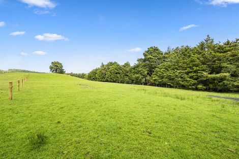 Photo of property in 216 Haruru Road, Kaukapakapa, 0873