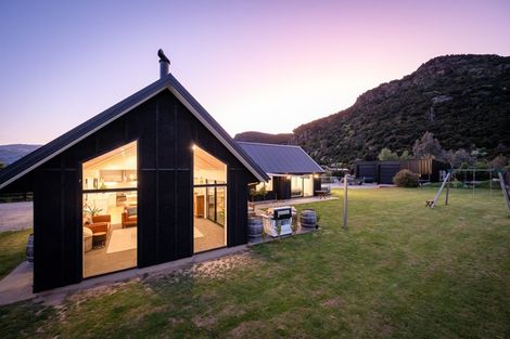 Photo of property in 1025 Aubrey Road, Albert Town, Wanaka, 9305