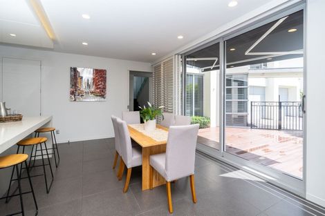 Photo of property in 171a Lake Crescent, Hamilton Lake, Hamilton, 3204