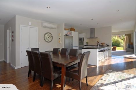 Photo of property in 103 Kent Terrace, Taradale, Napier, 4112