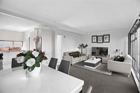 Photo of property in 20a Fairfield Avenue, Addington, Christchurch, 8024