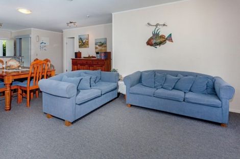 Photo of property in 127 Durrant Drive, Whangamata, 3620