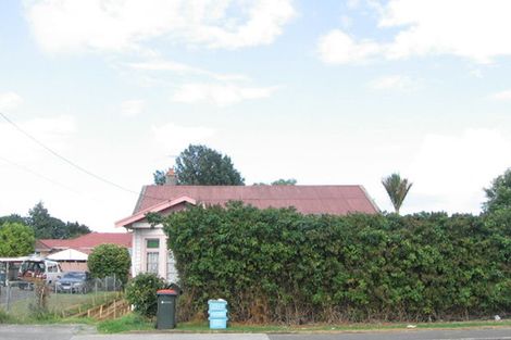 Photo of property in 77 Walmsley Road, Otahuhu, Auckland, 1062