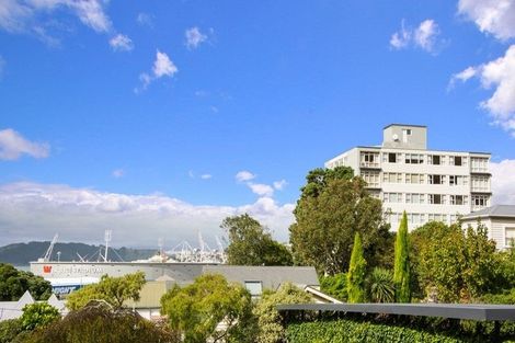 Photo of property in Newman Court Apartments, 2 Newman Terrace, Thorndon, Wellington, 6011