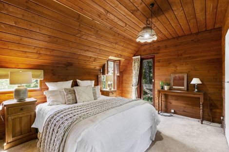 Photo of property in 30 Delhi Crescent, Khandallah, Wellington, 6035