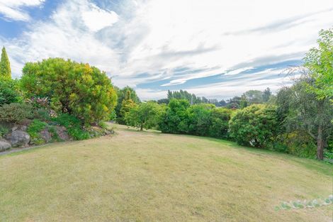 Photo of property in 413 Cashmere Road, Westmorland, Christchurch, 8025