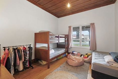 Photo of property in 24 Bayly Street, Te Hapara, Gisborne, 4010