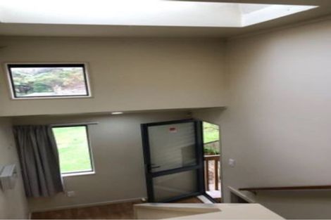 Photo of property in 37 Olivia Crescent, Tawa, Wellington, 5028