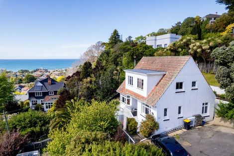 Photo of property in 32 Motu Street, Saint Clair, Dunedin, 9012