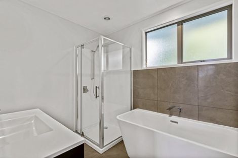 Photo of property in 26 Cedar Terrace, Stanmore Bay, Whangaparaoa, 0932