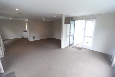 Photo of property in 54 Oreil Avenue, West Harbour, Auckland, 0618