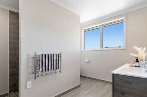 Photo of property in 83 Penetaka Heights, Pyes Pa, Tauranga, 3112