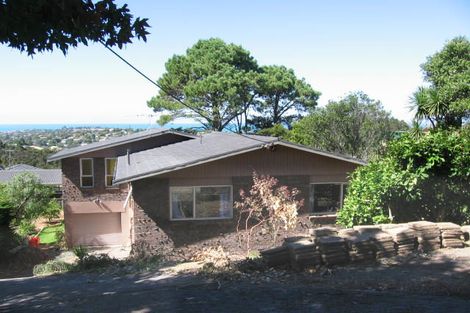 Photo of property in 959 East Coast Road, Torbay, Auckland, 0630