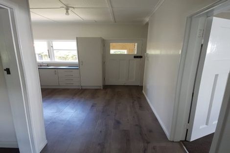 Photo of property in 15 Seddon Street, Wallaceville, Upper Hutt, 5018