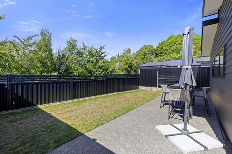 Photo of property in 21 Thornbury Lane, Timberlea, Upper Hutt, 5018