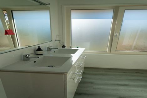 Photo of property in 22 Augusta Street, Redcliffs, Christchurch, 8081