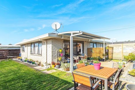 Photo of property in 63a Pemberton Crescent, Greerton, Tauranga, 3112