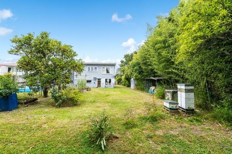 Photo of property in 64 Sylvan Crescent, Te Atatu South, Auckland, 0610