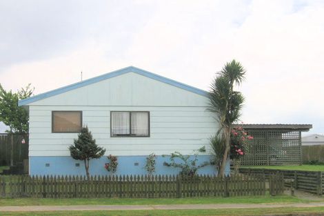 Photo of property in 56a Pohutukawa Drive, Owhata, Rotorua, 3010