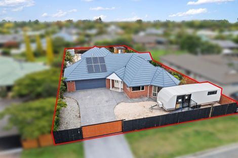 Photo of property in 21 Welsford Street, Woodend, 7610