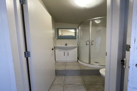 Photo of property in 221/19 Downing Street, Glenfield, Auckland, 0629