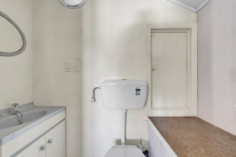 Photo of property in 10 Miro Street, Inglewood, 4330