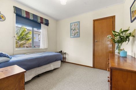 Photo of property in 116 Archers Road, Glenfield, Auckland, 0629