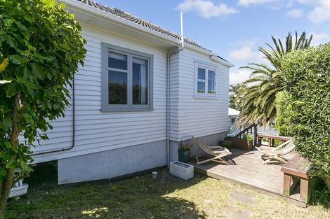 Photo of property in 7a Camperdown Road, Miramar, Wellington, 6022