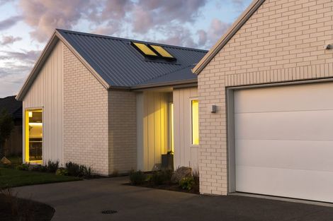 Photo of property in 4 Bygrave Place, Bishopdale, Christchurch, 8053