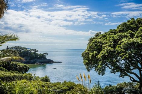 Photo of property in 31 Beach Road, Castor Bay, Auckland, 0620