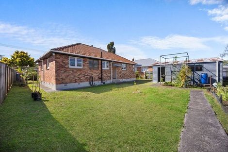 Photo of property in 18 Parkinson Avenue, Wesley, Auckland, 1041