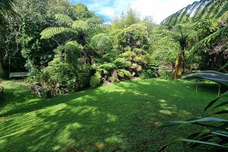 Photo of property in 8 Rutland Street, Picton, 7220