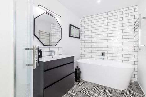 Photo of property in 9 Tauhou Place, Waikanae, 5036