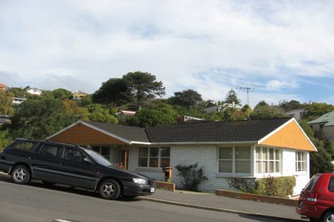 Photo of property in 12 Middleton Road, Kew, Dunedin, 9012