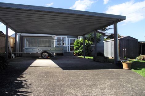 Photo of property in 6 Fyfe Road, Waihi Beach, 3611