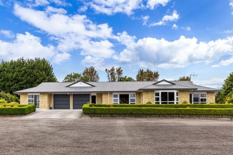 Photo of property in 119 Holyoakes Road, Kinloch, Taupo, 3377