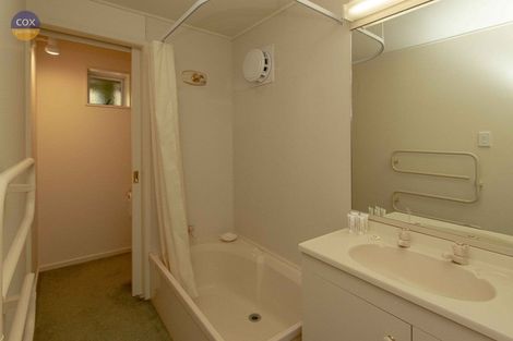 Photo of property in 39a Tauroa Road, Havelock North, 4130