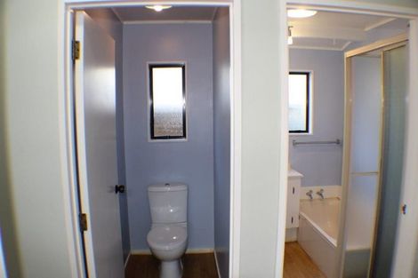 Photo of property in 3/94 Birkenhead Avenue, Birkenhead, Auckland, 0626