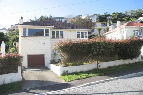Photo of property in 19 Ashleigh Crescent, Miramar, Wellington, 6022