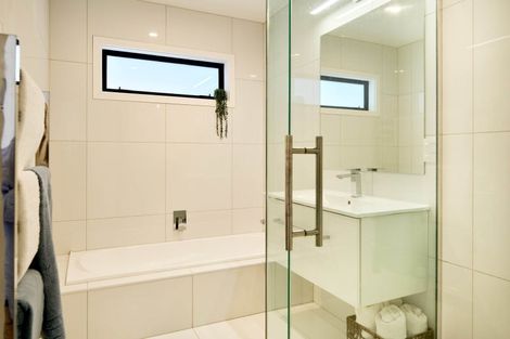 Photo of property in 44a Moana Street, Otaki Beach, Otaki, 5512