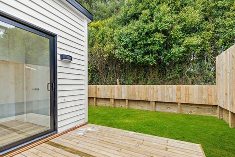 Photo of property in 3b Matakohe Road, Westgate, Auckland, 0814