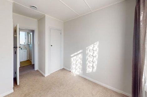 Photo of property in 33 Holland Crescent, Bulls, 4818