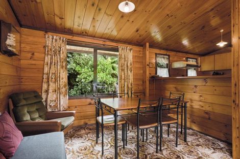 Photo of property in 3 Tombleson Road, Lake Rotoma, Rotorua, 3074