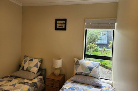 Photo of property in 20 Mercury Lane, Windsor Park, Auckland, 0632