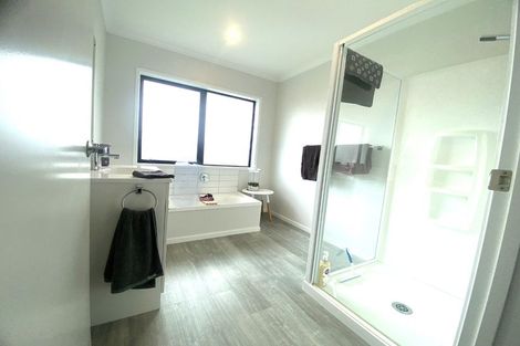 Photo of property in 18 Te Punga Road, Wallaceville, Upper Hutt, 5018