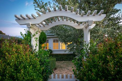 Photo of property in 1 Calvert Place, Cambridge, 3434